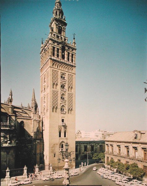 Torre La Giralda de Spanish School
