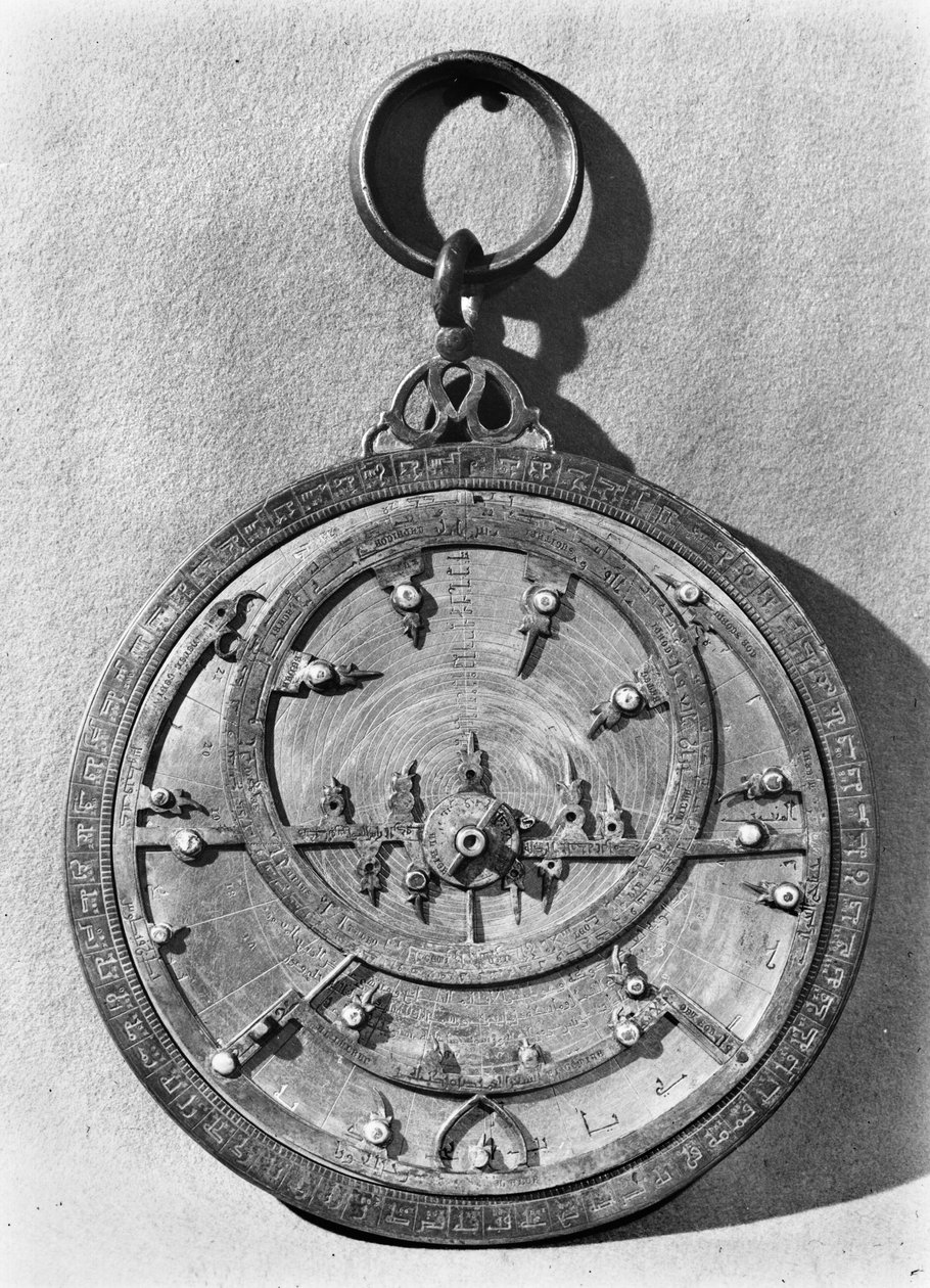 Astrolábio Mourisco, de Córdoba, 1054 (metal) de Spanish School