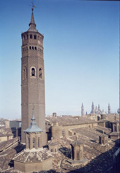 Vista da Igreja de San Pablo de Spanish School