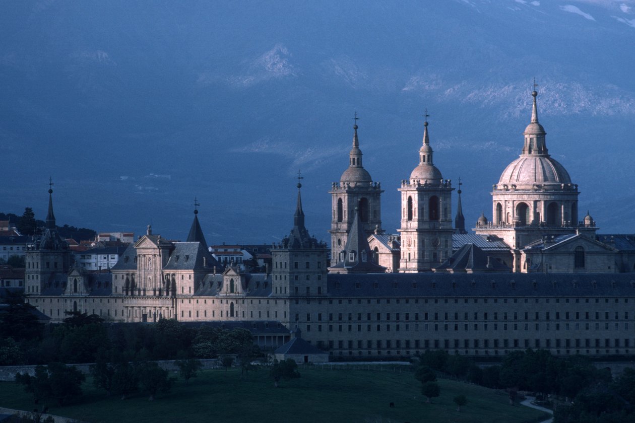 Vista do Mosteiro de San Lorenzo de El Escorial de Spanish School