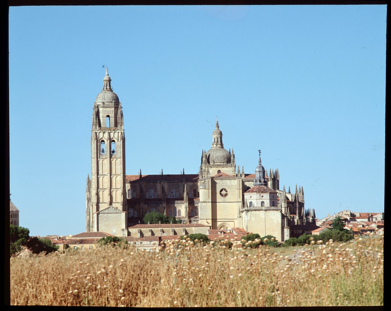 Vista da catedral de Spanish School