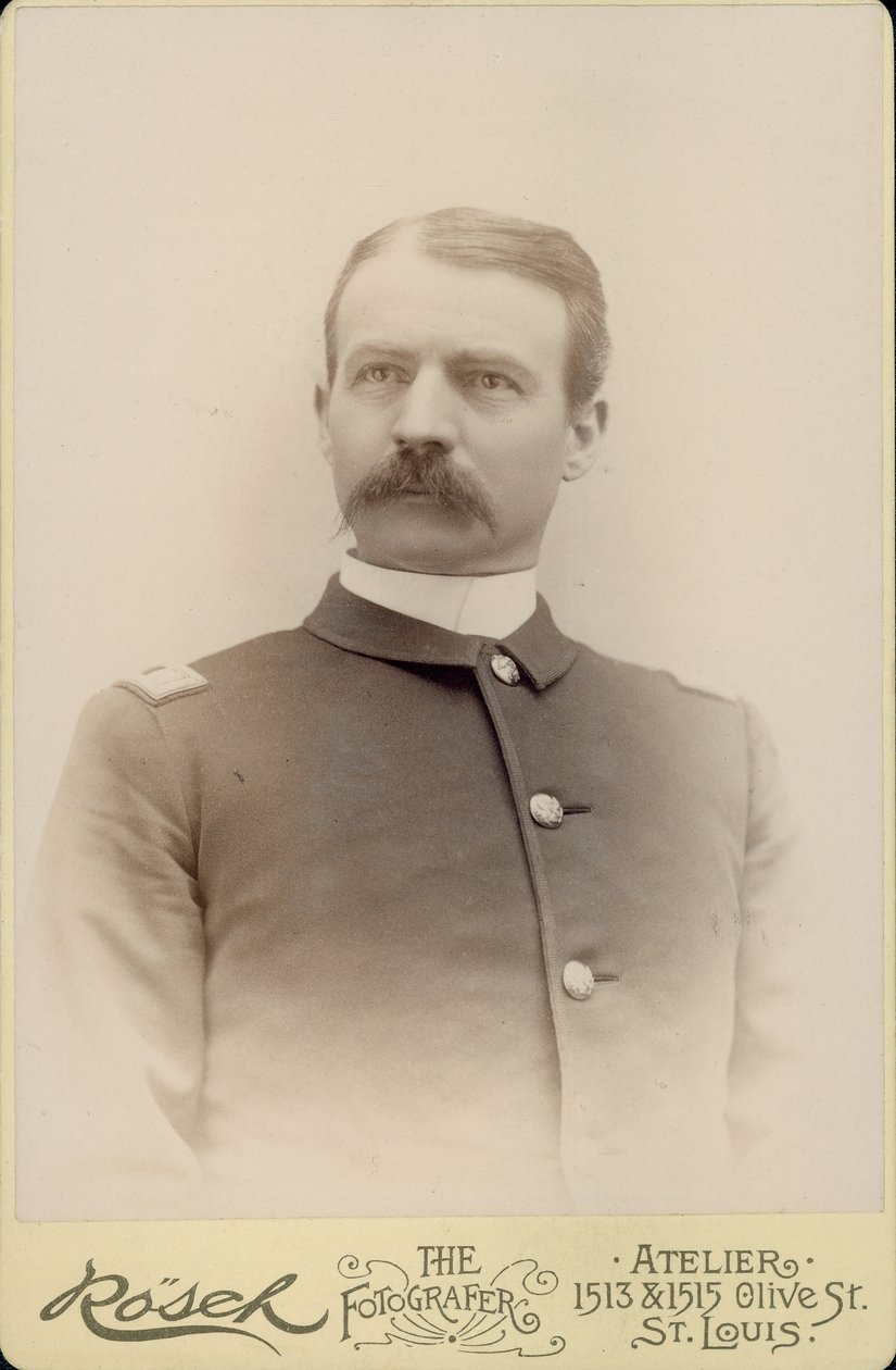 Theodore J. Wint, Major, Exército dos EUA. de St. Louis Rosch