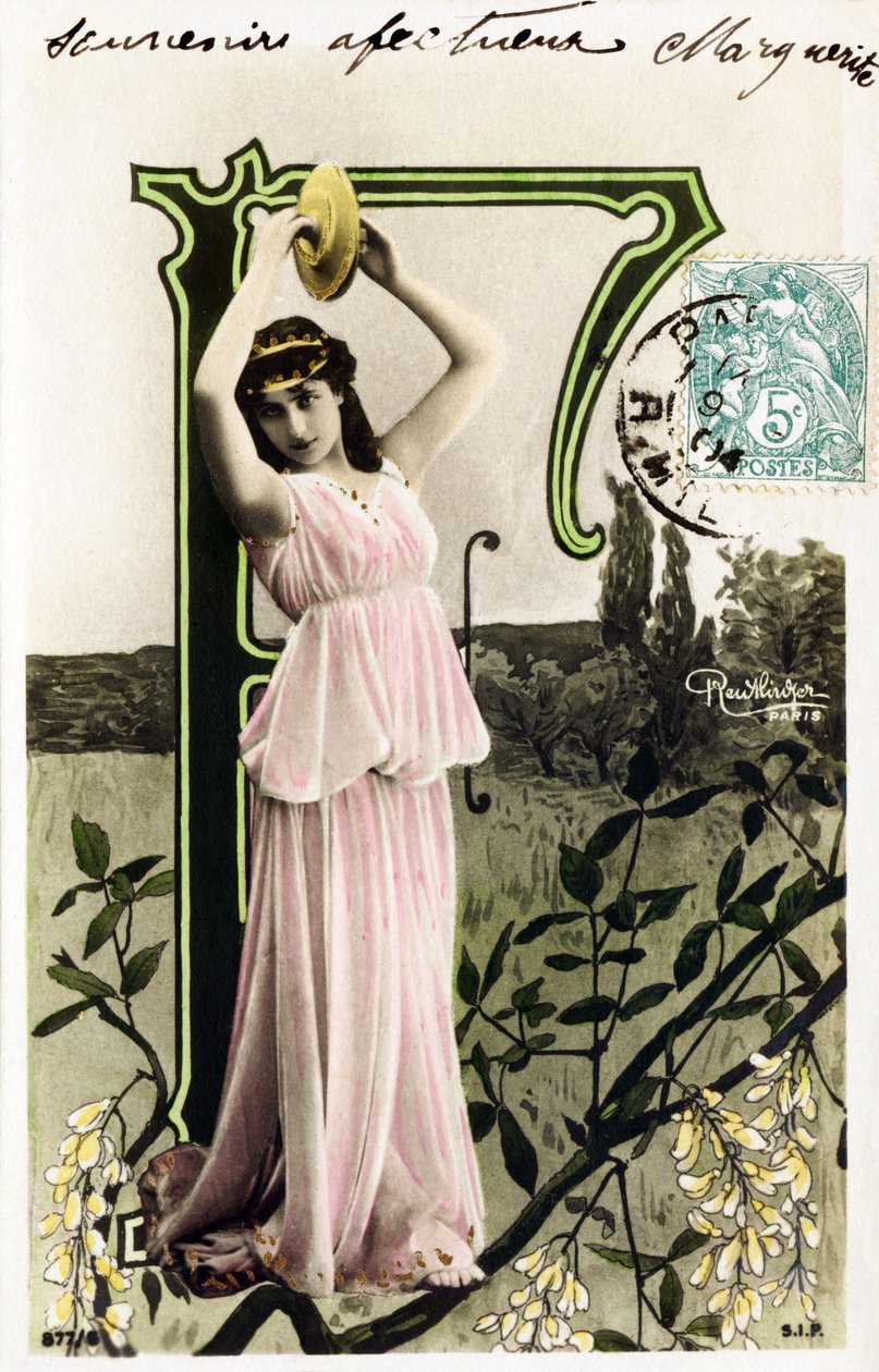 F: Mlle Beauregard, artista dos anos 1900 - Alfabeto em cartão postal de Studio Reutlinger