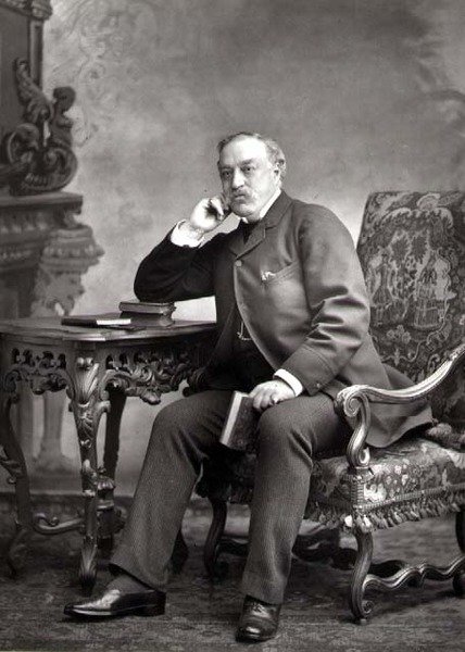 Edmund Yates (1831-94), jornalista e romancista, fotografia de retrato (foto a p/b) de Studio Walery