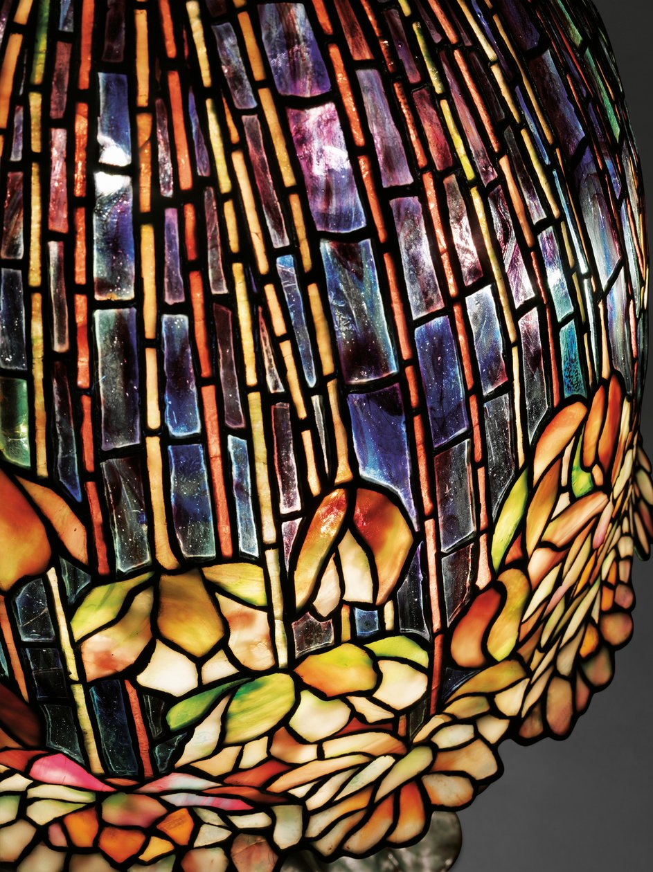 Um abajur &39;Pond Lily&39;, c.1903 (vidro com chumbo e bronze patinado) de Studios Tiffany