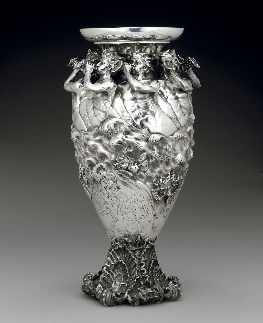 A Copa Ogden Goelet e James Gordon Bennett: um vaso de troféu de iatismo de Studios Tiffany