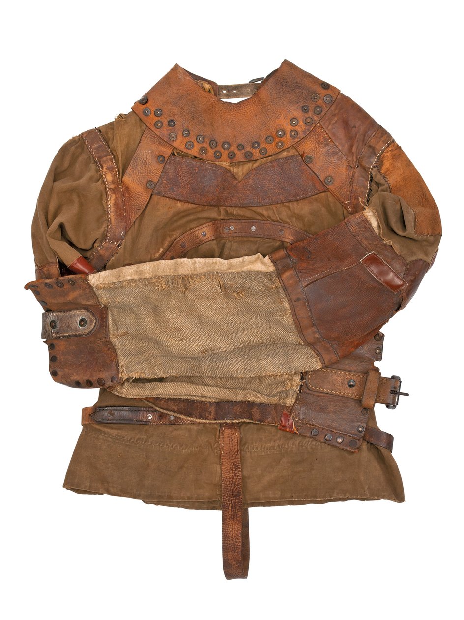 Camisa-força de propriedade de Harry Houdini, c.1915 (lona cáqui, couro e rebites de metal) de Swanfeldt Tent and Awning Co.