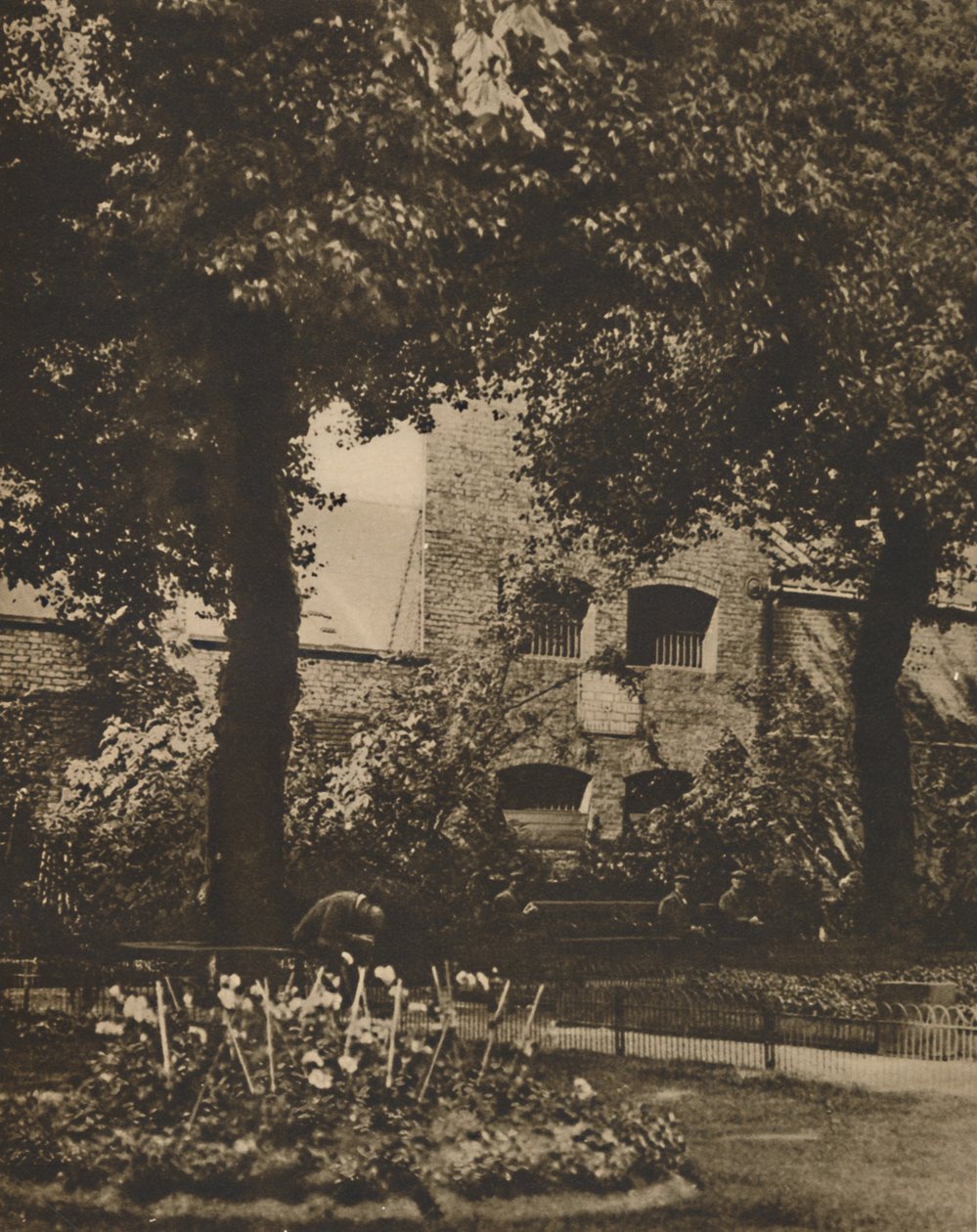Local da prisão de Marshalsea do cemitério de St. Georges, Southwark, c1935. de Taylor