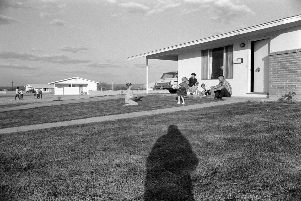 Casa suburbana de um trabalhador das minas perto da mina de Morenci para a Phelps Dodge Smelter Douglas Arizona de Ted Spiegel