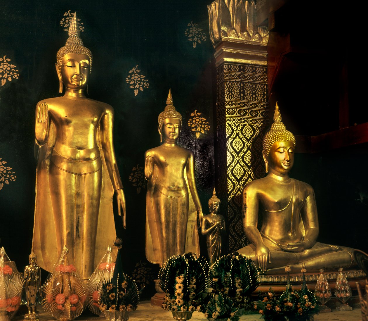 Budas do período de Sukhothai de Thai School