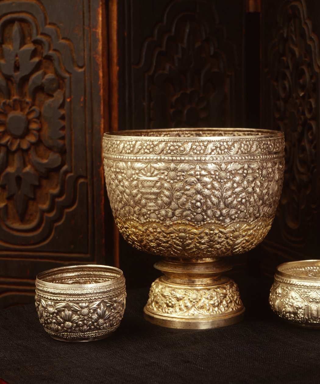 Taças Repousse (prata) de Thai School