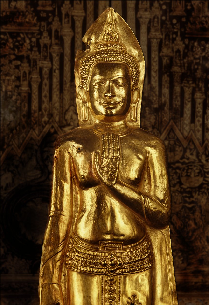 Buda em pé, do final do século XIII ao início do século XIV (ouro) de Thai School