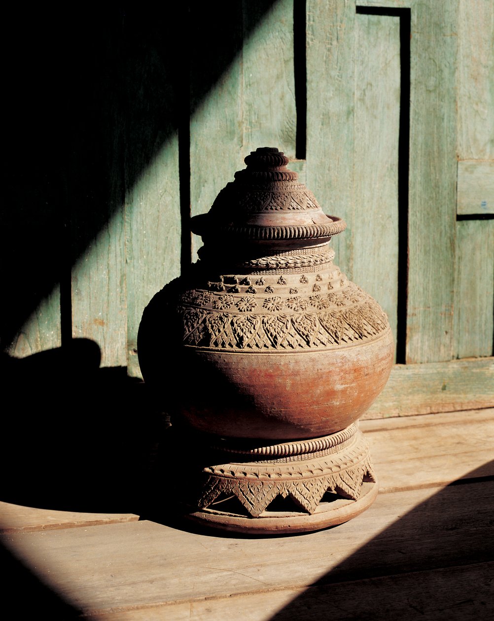 Jarra de água (cerâmica) de Thai School