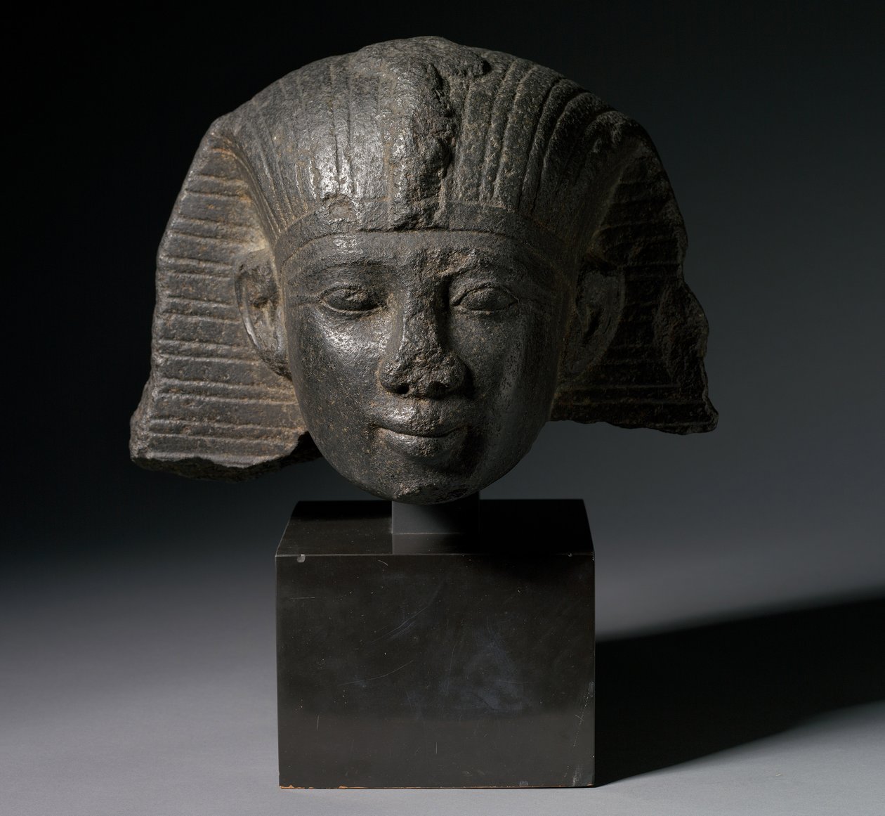 Chefe de um rei, dinastia 21 ou 22, c.1069-715 aC de Third Intermediate Period Egyptian