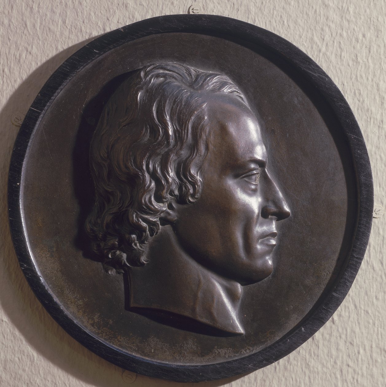 Medalhão de retrato de Alfred, Lord Tennyson (1809-92) (bronze) de Thomas Woolner