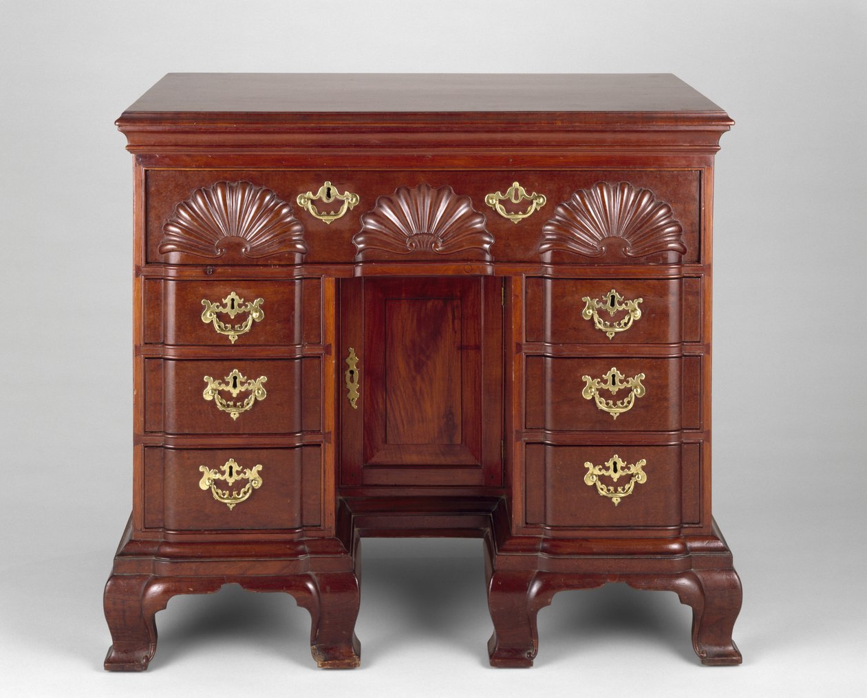 Mesa da mesa, c. 1773-1783 (mogno, pinho branco oriental, castanheiro, bordo macio e choupo amarelo) de Thomas (attr.to) Spencer