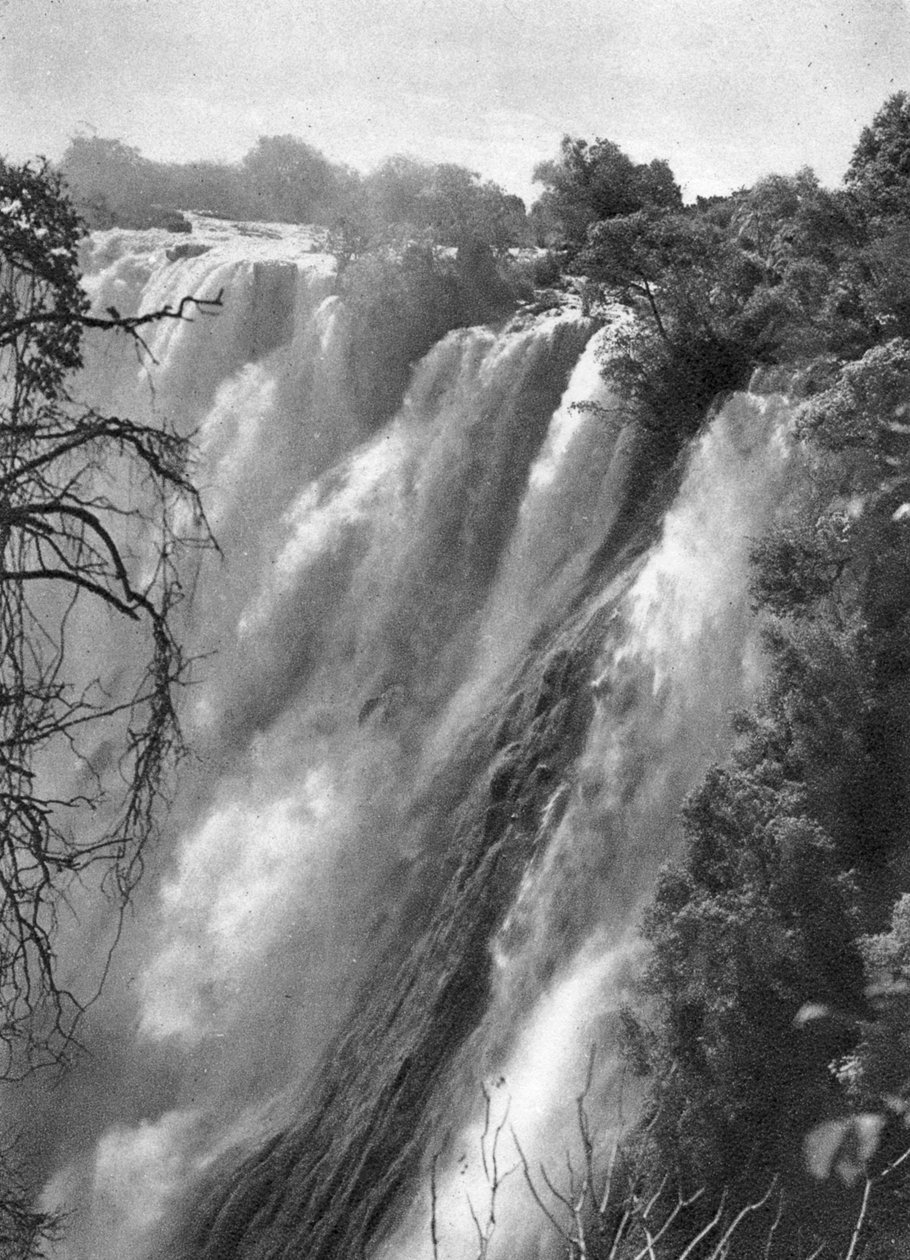 Catarata oriental, Victoria Falls, Livingstone para Broken Hill, Rodésia do Norte, 1925 1927. de Thomas A. Glover