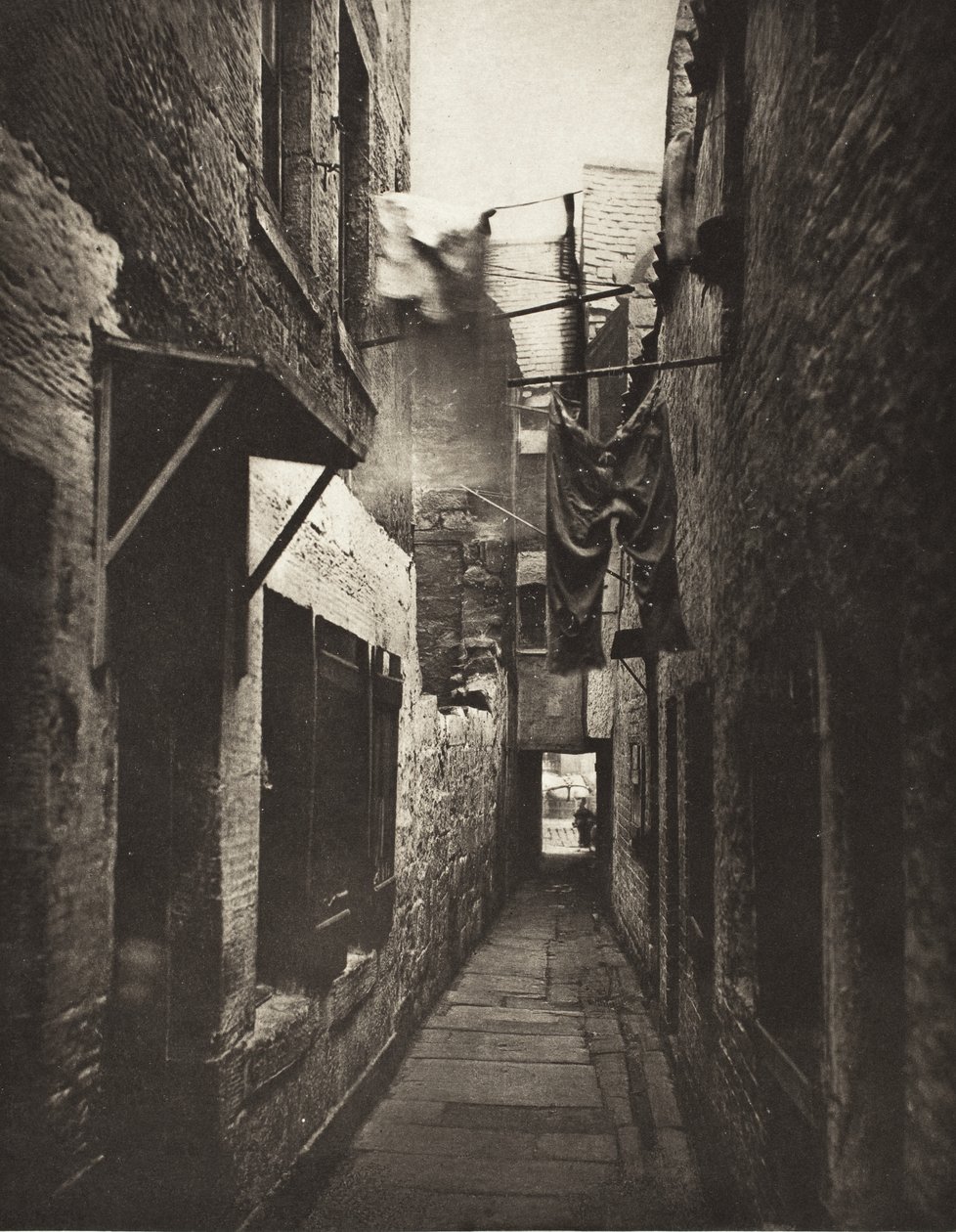Pátio n.º 101, High Street (#8) de Thomas Annan