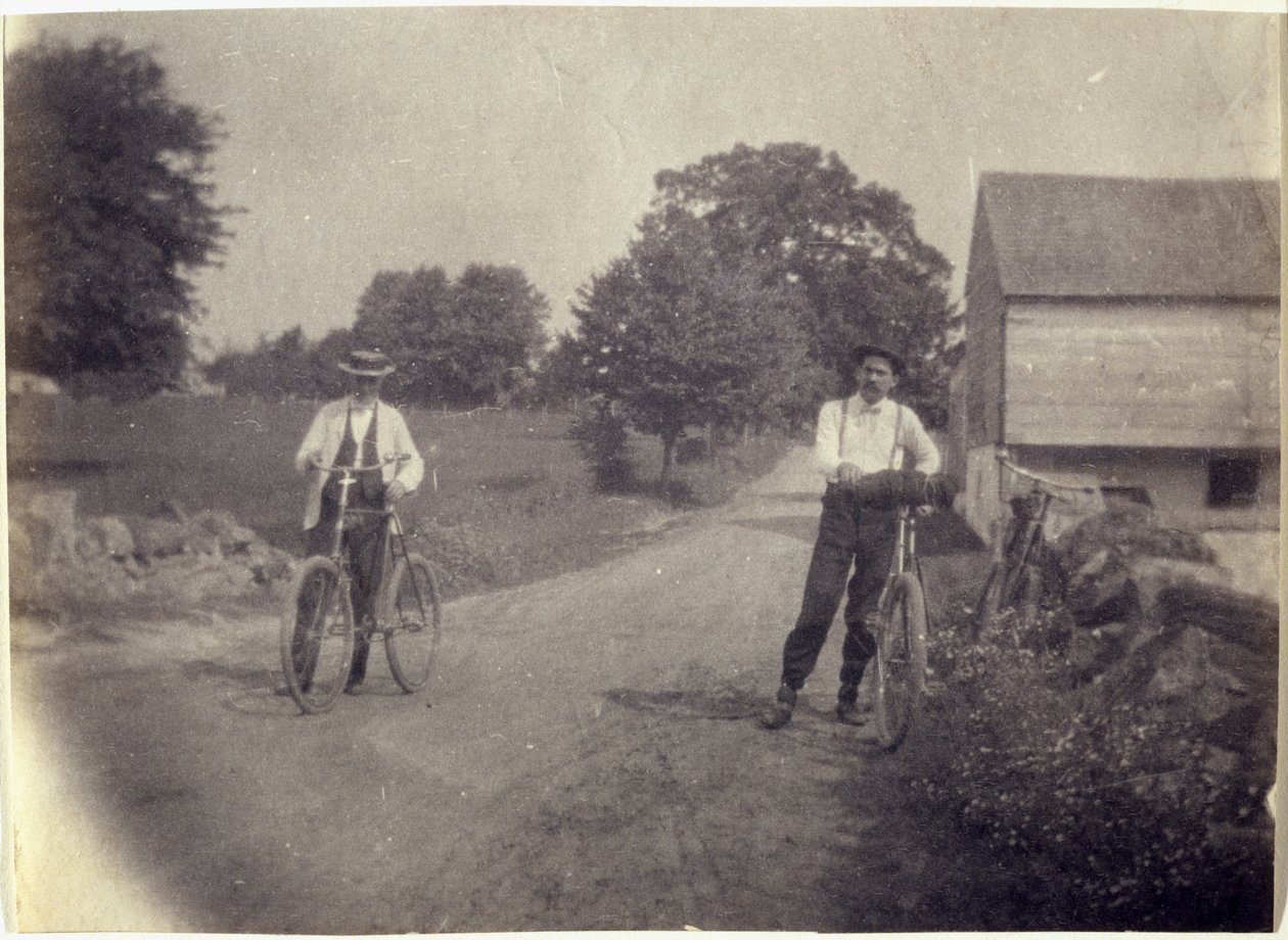 Samuel Murray e Benjamin Eakins em bicicletas de Thomas Eakins