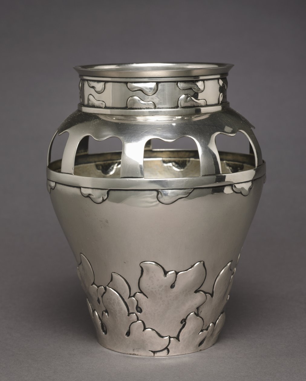 Vaso, empresa de Anton Michelsen, 1900 de Thorvald Bindesboll