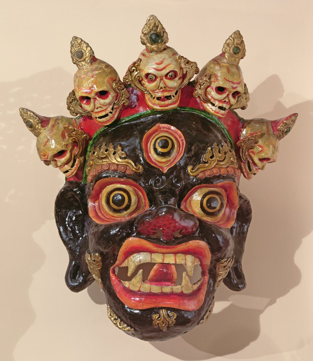 Mahakala máscara de dança (madeira pintada) de Tibetan School