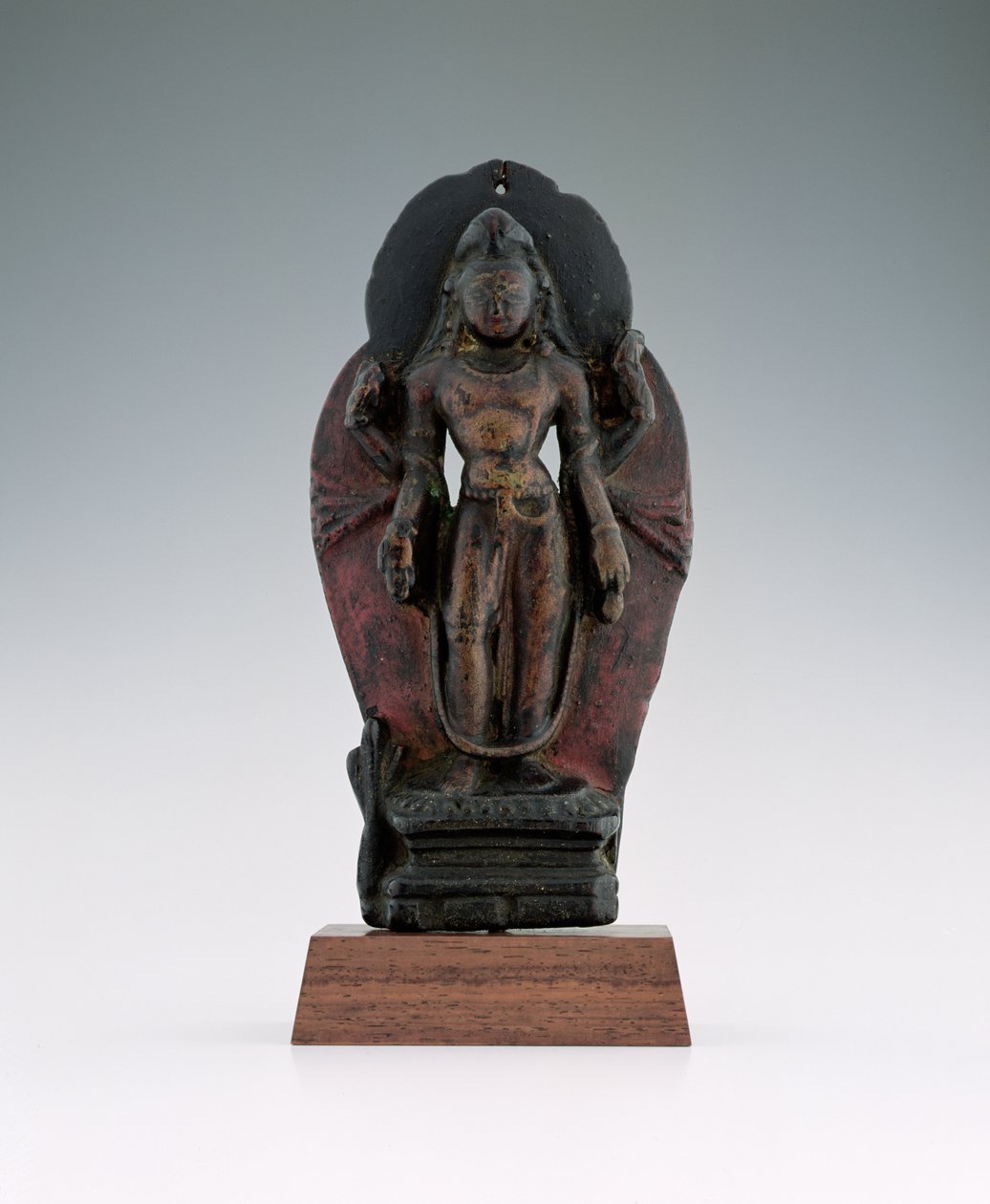 Jatamukuta Lokesvara, 11-12 século (madeira e pigmento) de Tibetan School