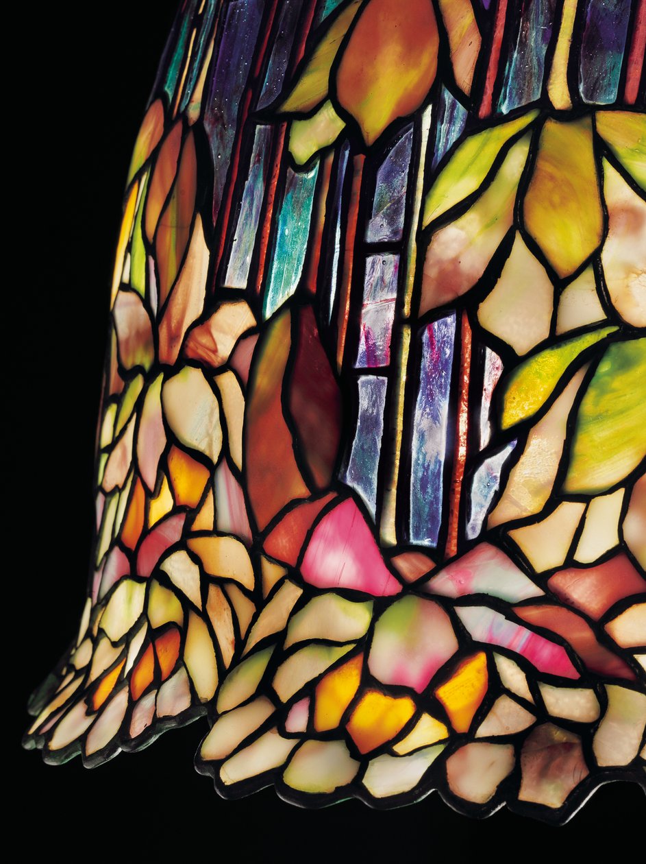 Um candeeiro de mesa "Lily Pond", c.1903 de Tiffany Studios