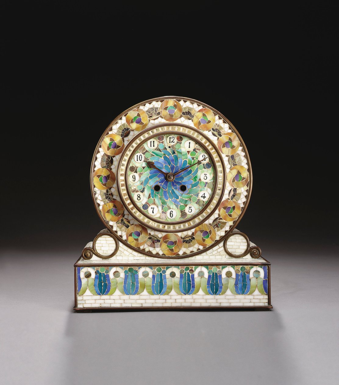Relógio de lareira em mosaico Favrile (vidro e bronze) de Tiffany and Company