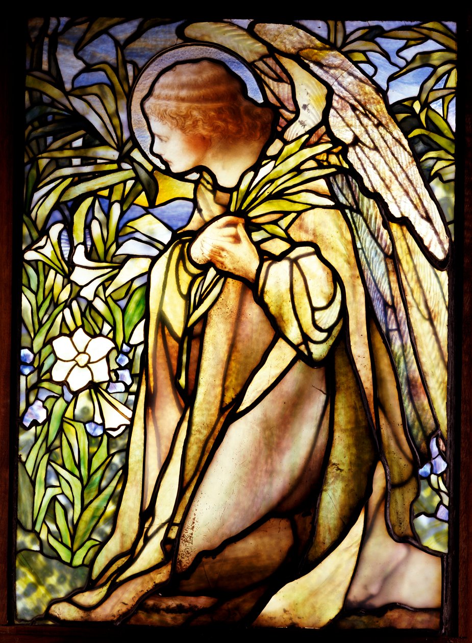 Janela representando um anjo ajoelhado (vitral) de Tiffany and Company