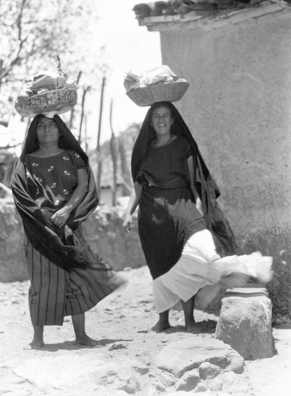 Mulheres em Tehuantepec, México, 1929 de Tina Modotti