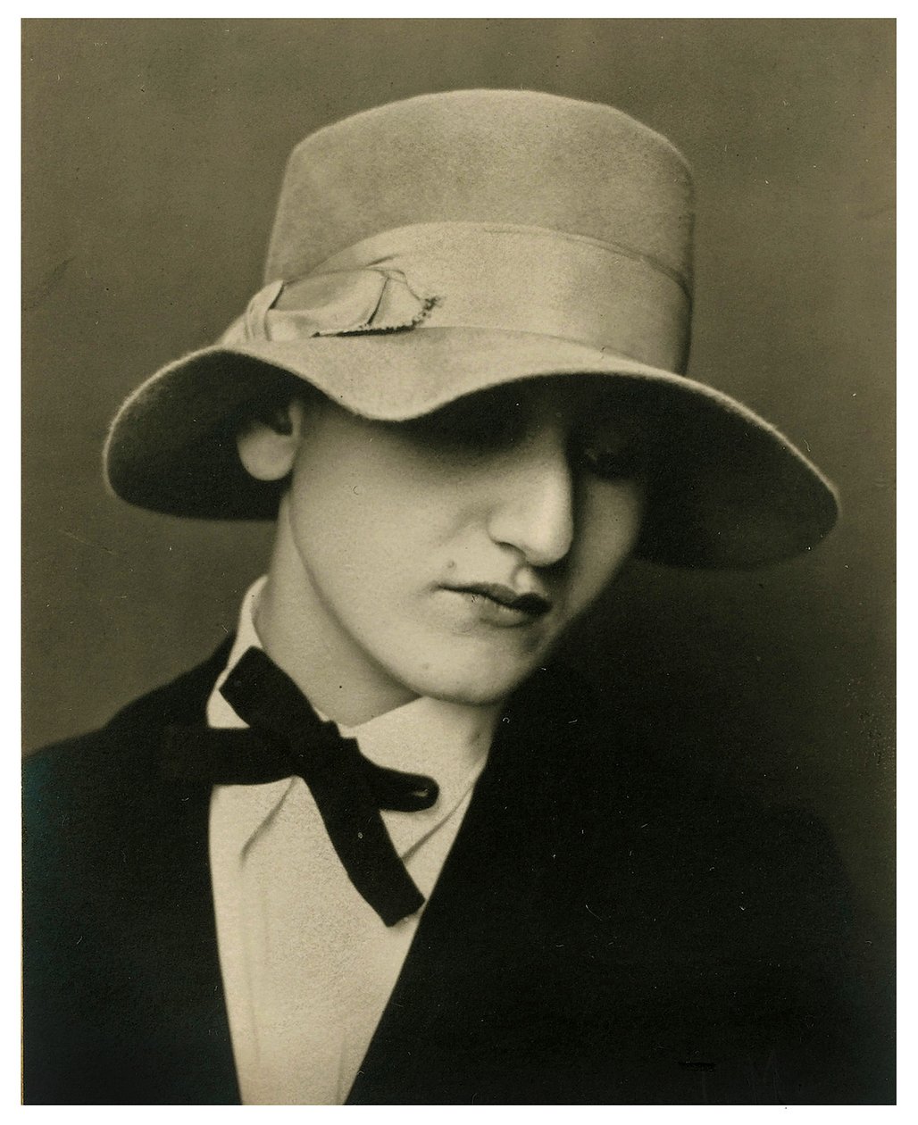 Retrato de Anita Brenner, c.1925 de Tina Modotti