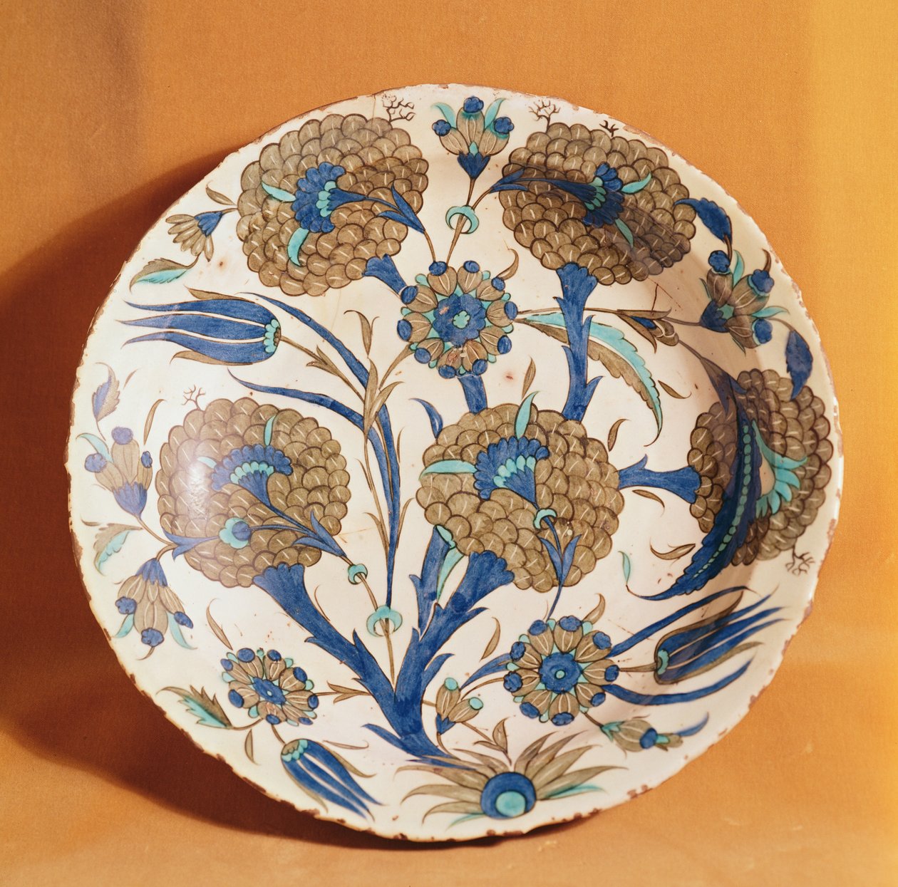 Isnik prato de barro, c.1520-50 de Turkish School