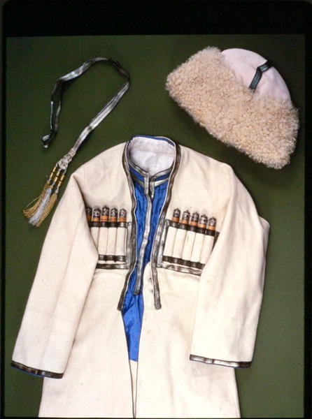 Traje militar com bolsas de bala (têxtil) de Turkish School