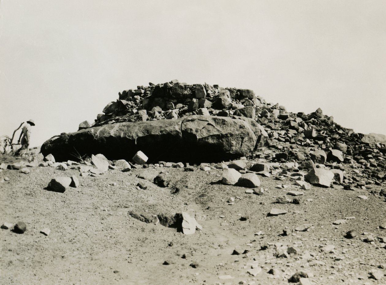 Ruínas na região de Goz Regeb, Sudão, fotografia de Ugo Monneret de Villard, ca. 1925 de Ugo Monneret de Villard