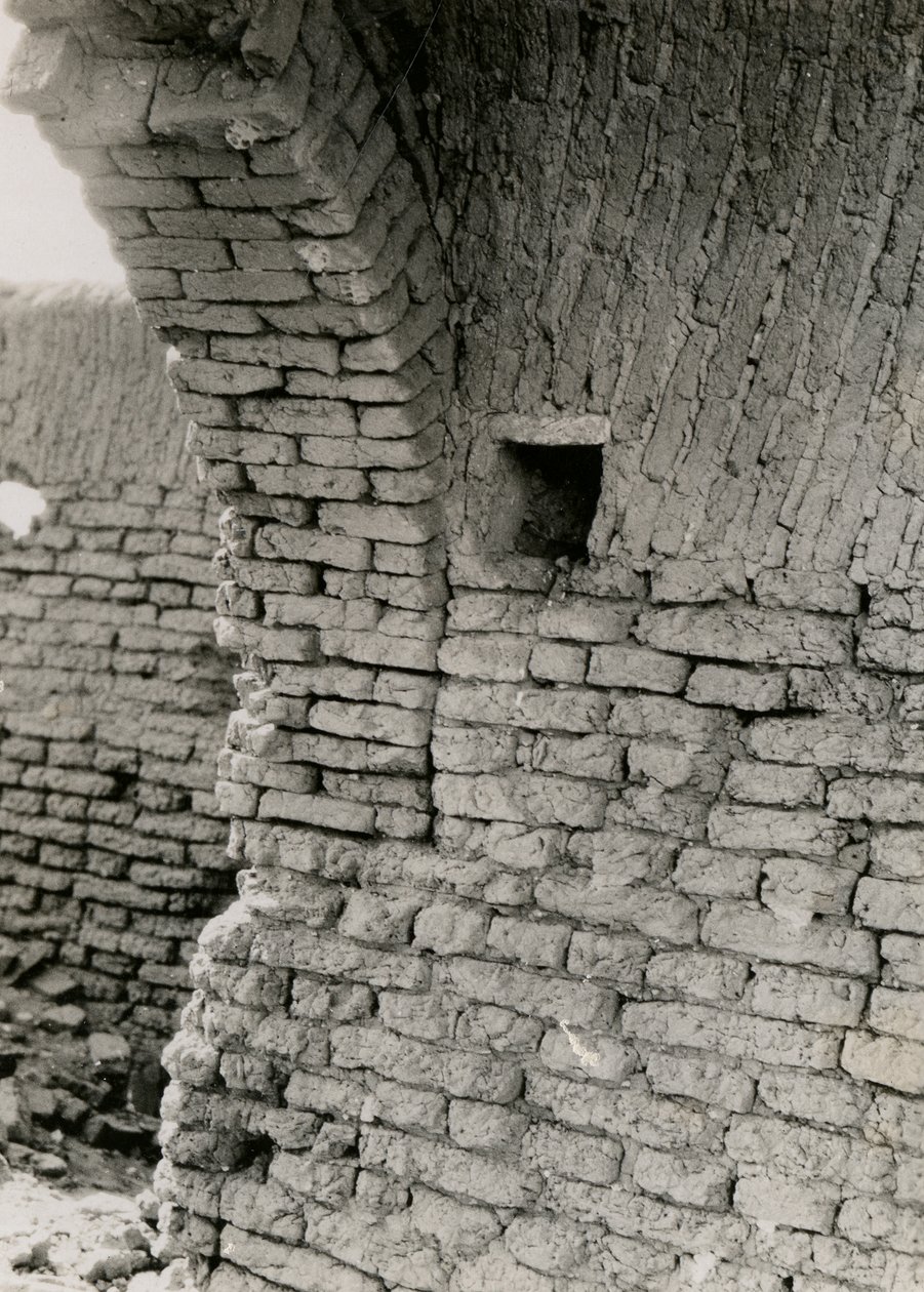 Ruínas de uma igreja no deserto, pormenor do pendente da cúpula, Adindan, Egito, fotografia de Ugo Monneret de Villard de Ugo Monneret de Villard