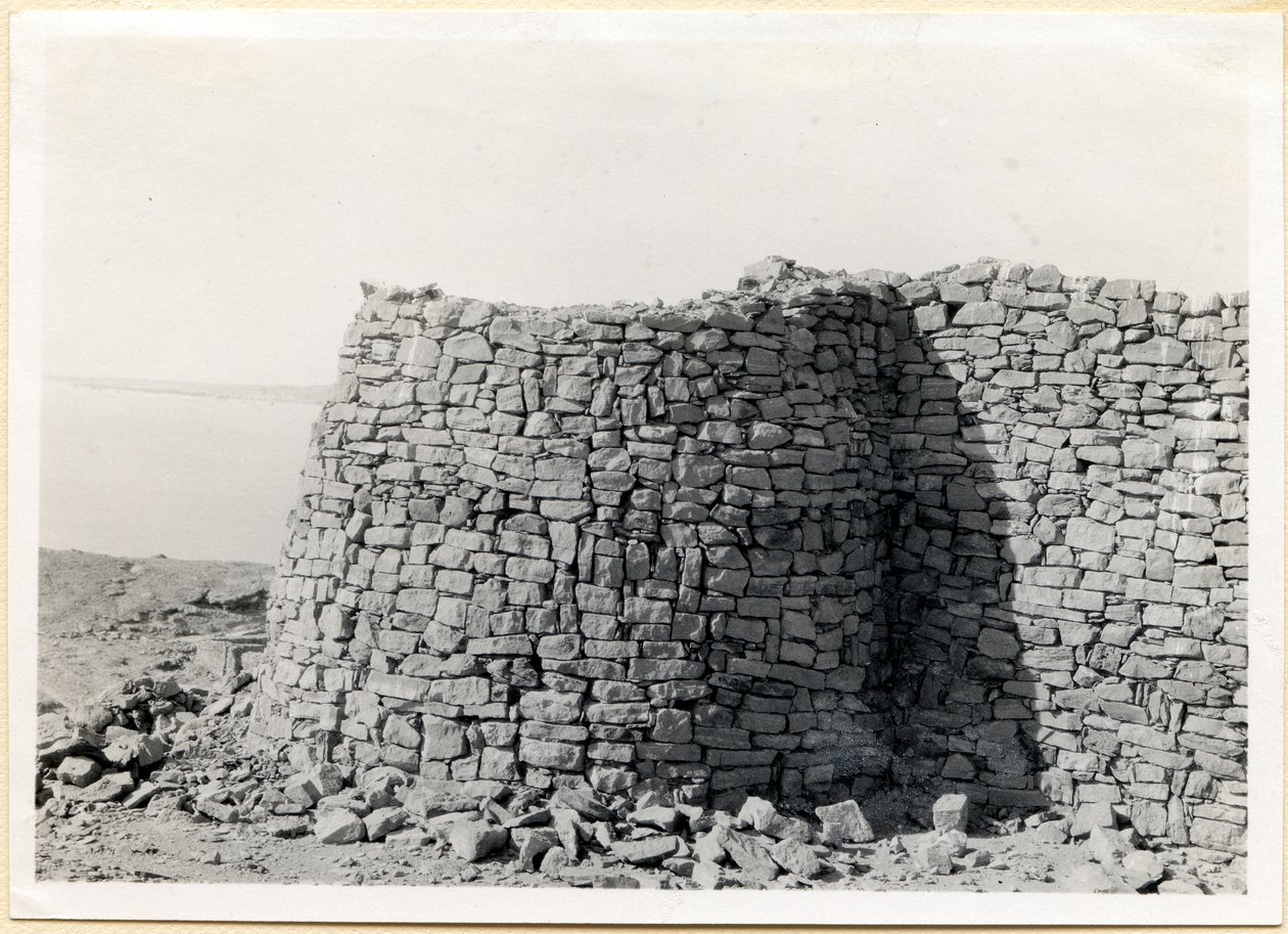 Torre do canto sudeste, Sabagura, Egito, fotografia de Ugo Monneret de Villard de Ugo Monneret de Villard