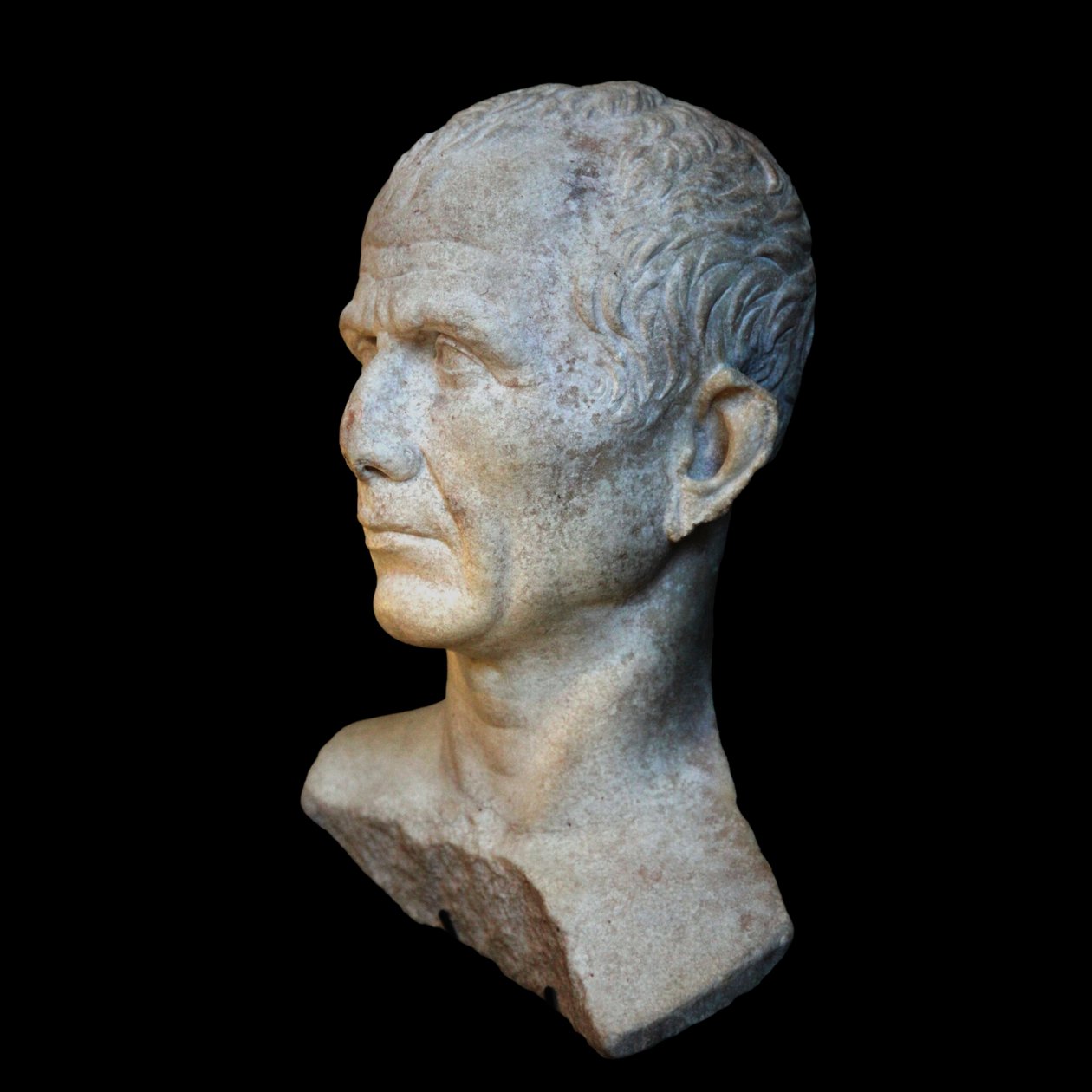 Presumível busto de César (RHO.2007.05.1939) fotografado em Genebra durante a exposição temporária César et le Rhône de Unbekannt Unbekannt
