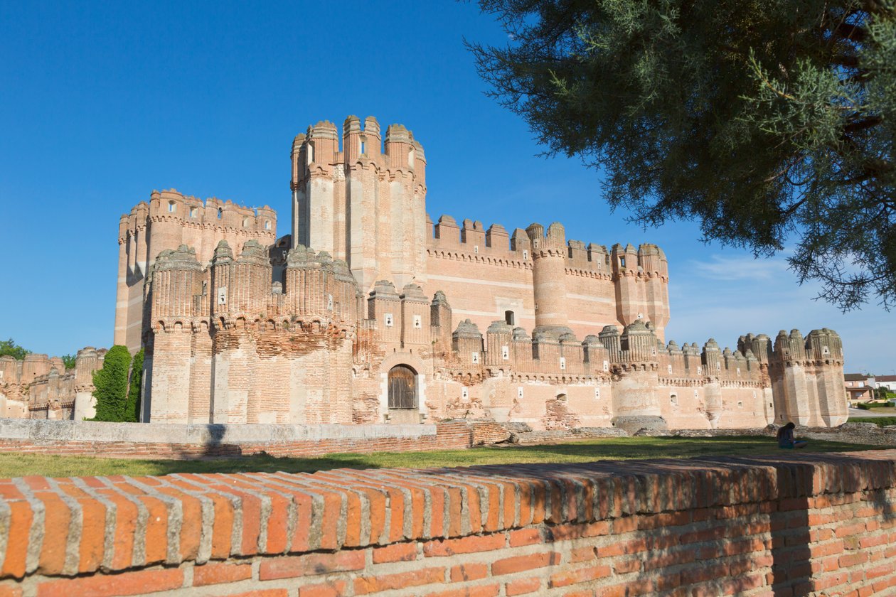 Coca, Província de Segóvia, Espanha. Castillo de Coca. Castelo da Coca. Exemplo importante de arquitetura militar Mudéjar. de Unbekannt Unbekannt