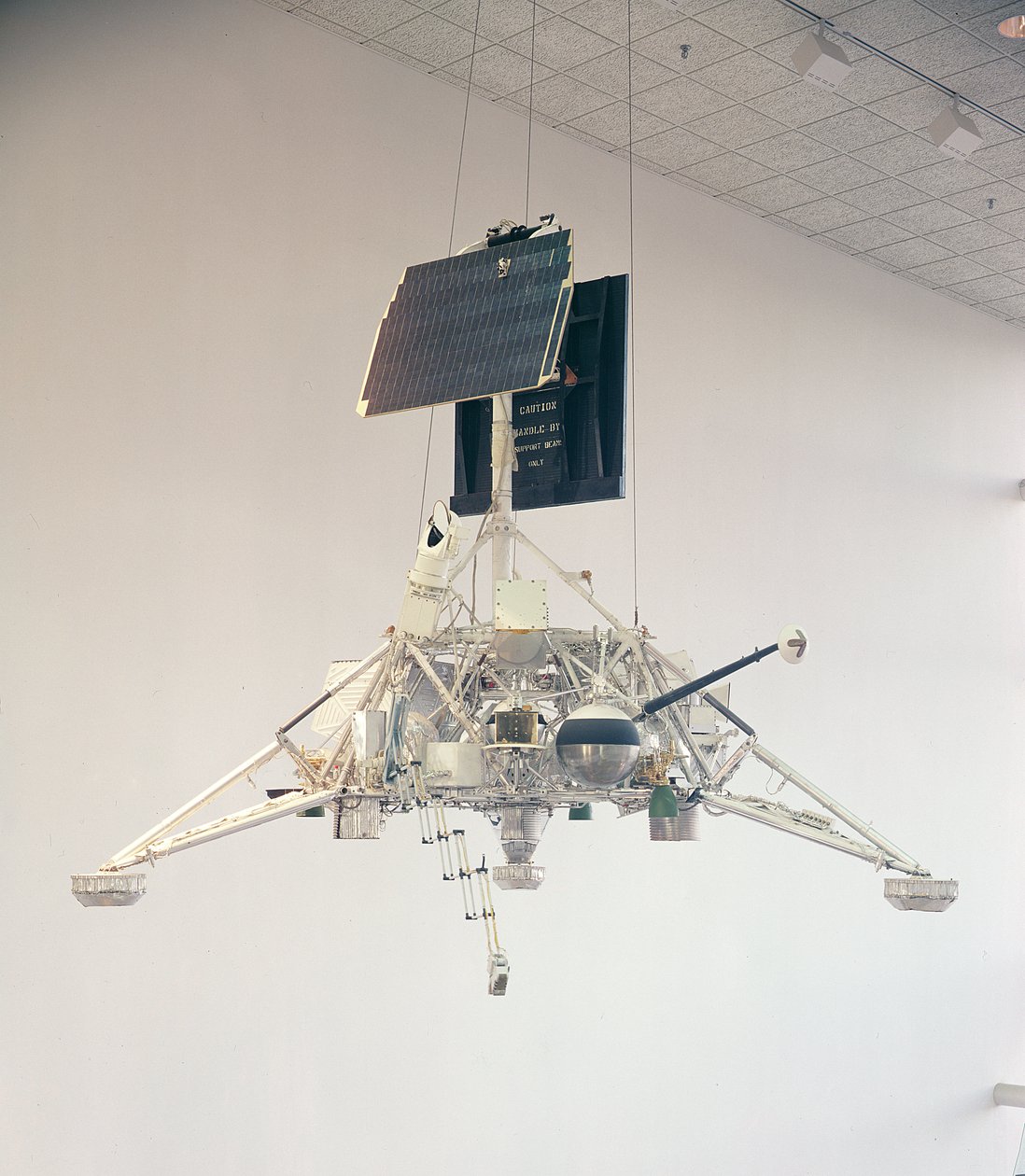 Modelo de engenharia do veículo de exploração lunar Surveyor de Unbekannt Unbekannt