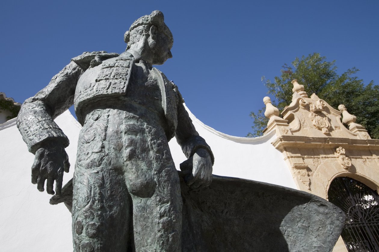 Estátua de Cayetano Ordonez fora da praça de touros de Unbekannt Unbekannt