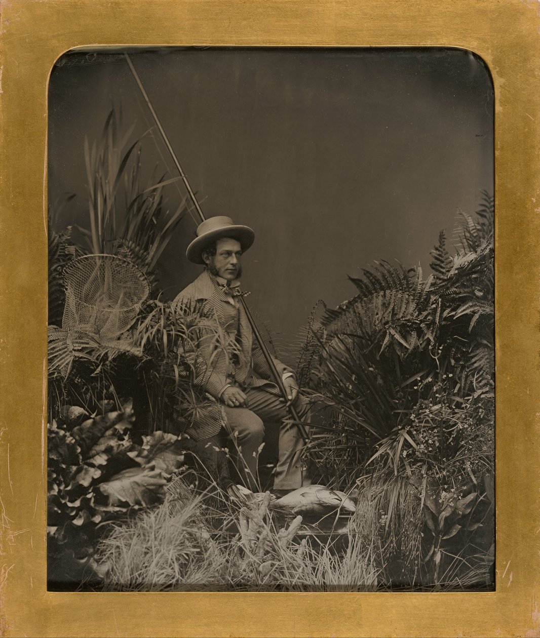 Fabricante desconhecido, britânico - estúdio retrato de um homem posou com artes de pesca, o pescador de Unbekannt Unbekannt