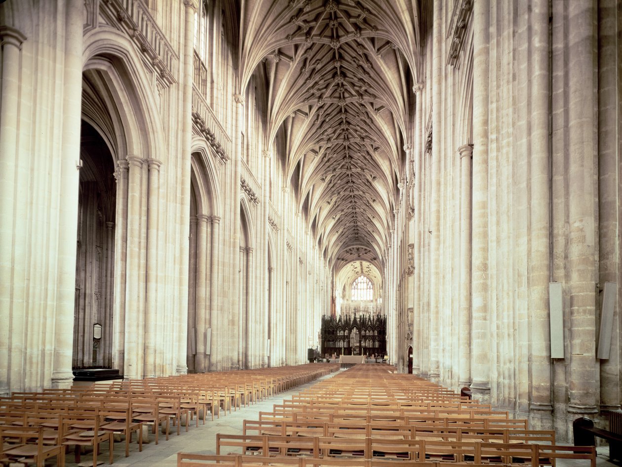 Vista da nave, remodelada por William of Wykeham de c.1394 foto de Unbekannt Unbekannt