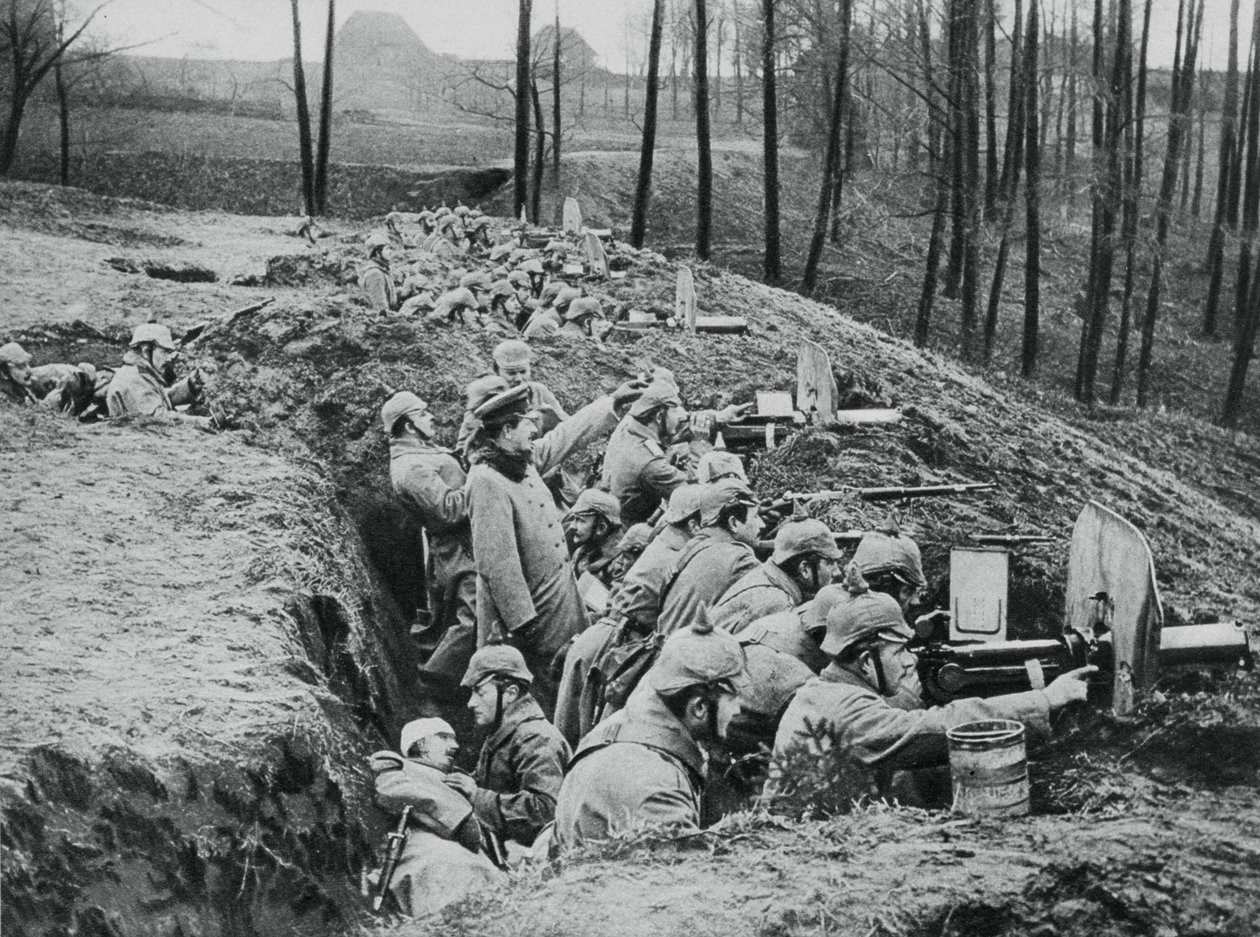 Uma empresa alemã de metralhadoras durante a batalha de Darkehmen, Rússia, Primeira Guerra Mundial, 1915 de Unbekannt