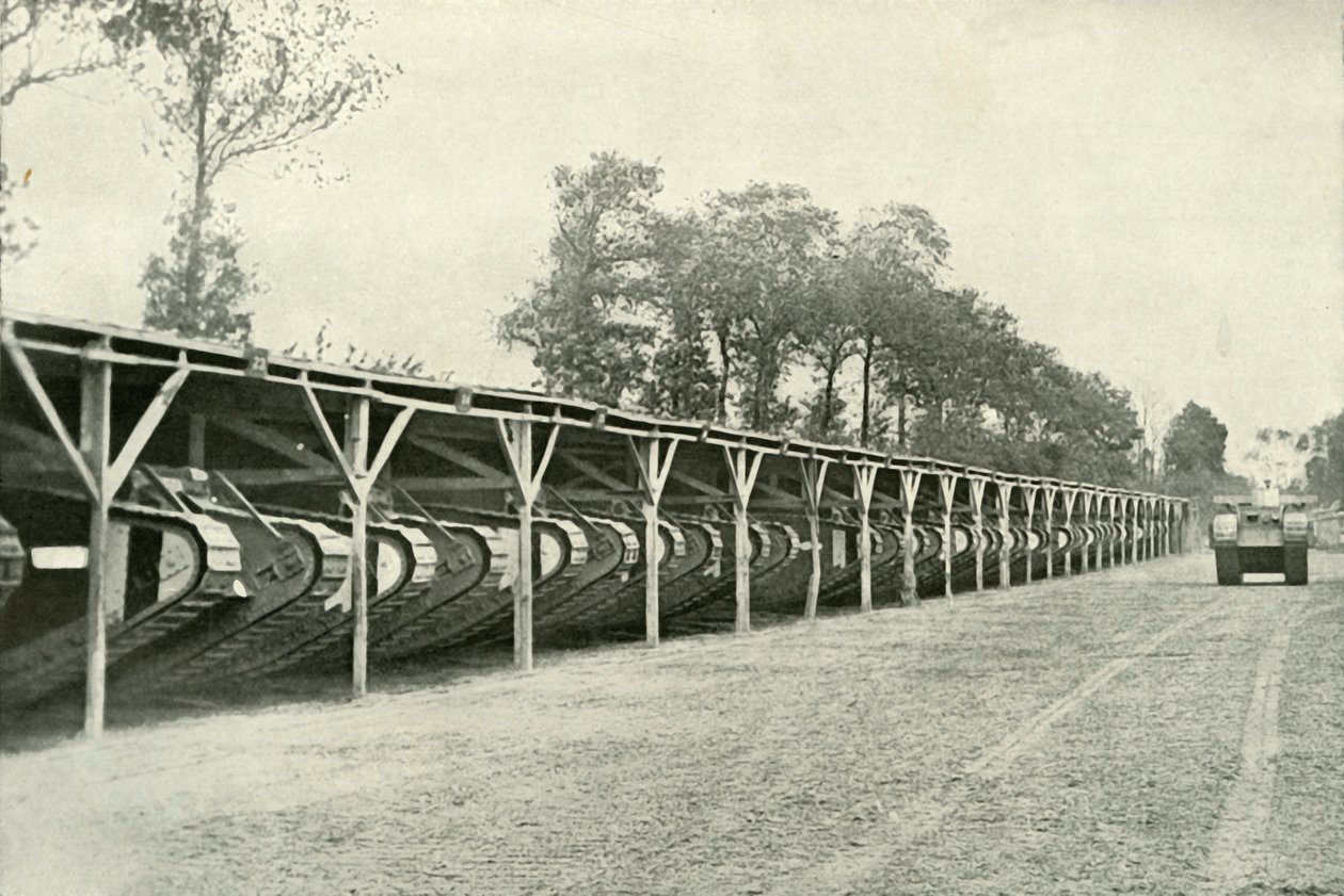Um parque de tanques britânicos logo atrás da linha de frente, 1919. de Unbekannt
