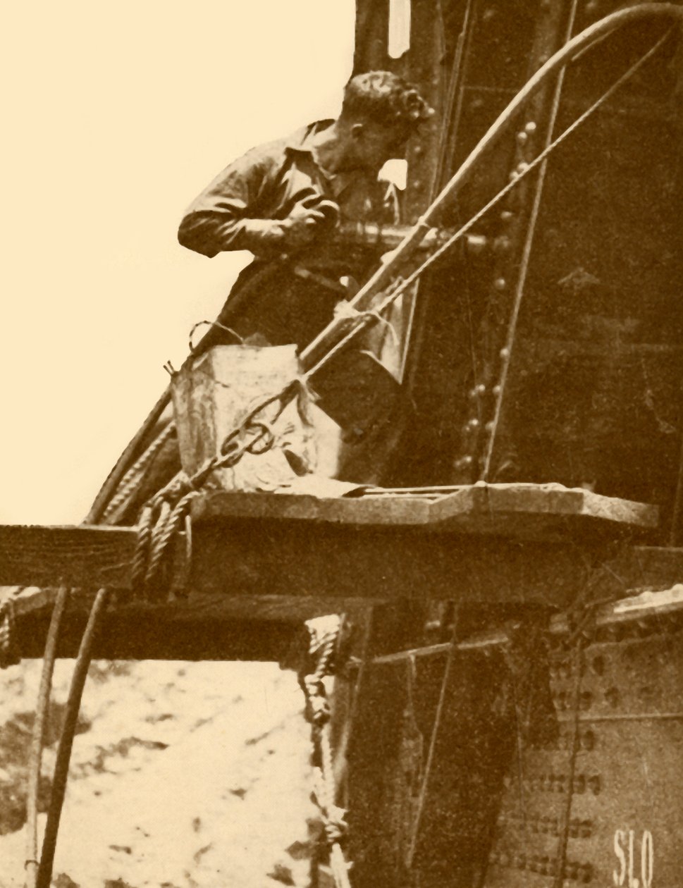 Um martelo rebitador em operação na Sydney Harbour Bridge, c1930. de Unbekannt