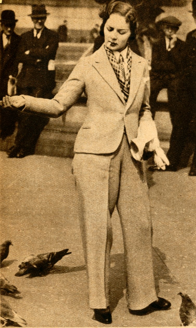 Uma senhora traidora alimentando pombos em Trafalgar Square, 1933. de Unbekannt