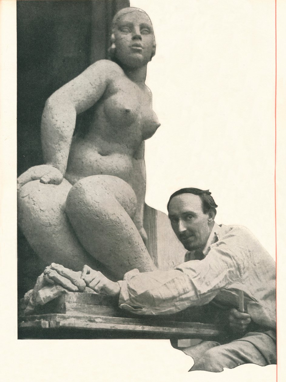 Uma participação especial de Frank Dobson Booths Has The Magic of Pygmalion. Faz com que até algumas estátuas venham à vida de Unbekannt