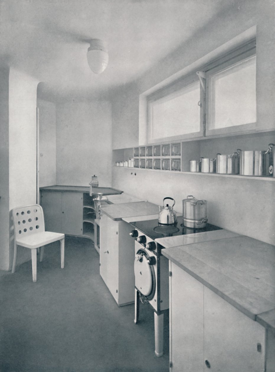 Uma cozinha projetada pelo professor Oswald Haerdtl, de Viena, 1935 de Unbekannt