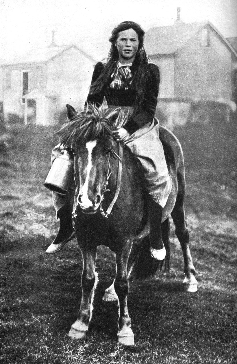 Uma leiteira em sua manhã, Islândia, 1922 de Unbekannt