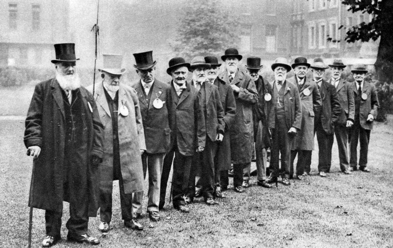 Uma fila de velhos taxistas, Londres, 1926-1927 de Unbekannt